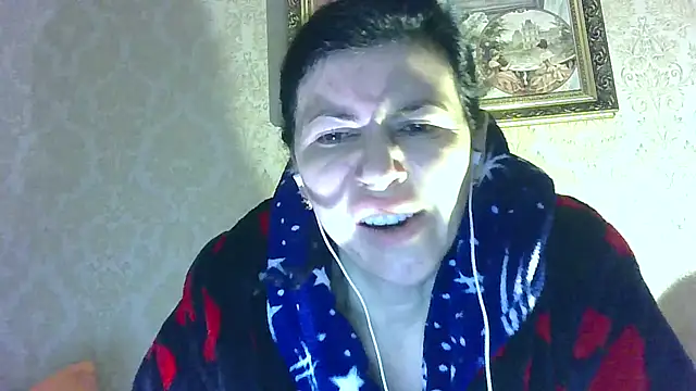 Snapshot of StunnigArt chatting on 16, 12, 2025 StunnigArt online show from 16, 12, 2025