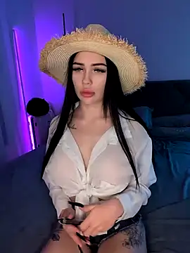 GroteskJane online show from 5, 1, 2025