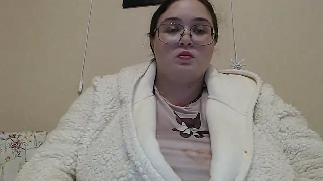  mika in passion online show from 28, 9, 2025