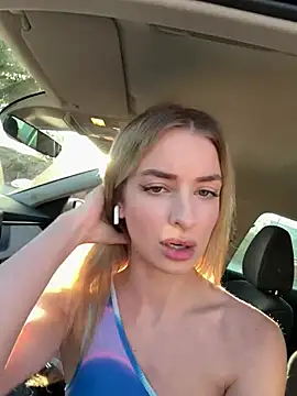 EvieEvans online show from 9, 3, 2025