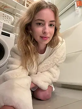 EvieEvans online show from 12, 2, 2025