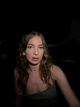 EvieEvans online show from 10, 11, 2025