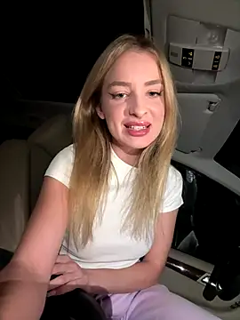 EvieEvans online show from 3, 12, 2024