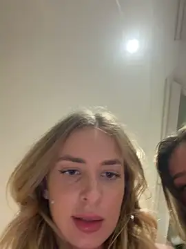 EvieEvans online show from 17, 6, 2026