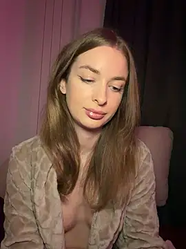 EvieEvans online show from 10, 4, 2026