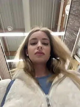 EvieEvans online show from 20, 2, 2025