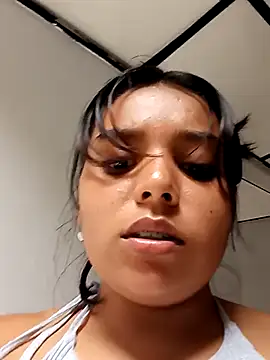 stefanie010 online show from 12, 2, 2025