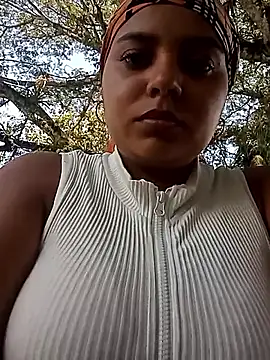 stefanie010 online show from 1, 11, 2025