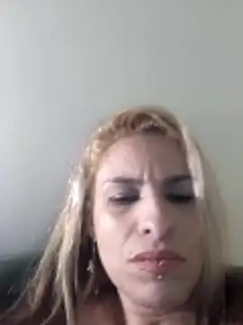 garotasexual online show from 15, 6, 2026