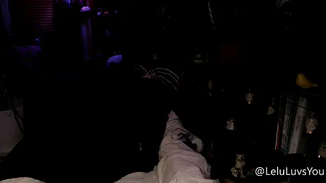 LeluLuvsYou online show from 12, 9, 2025