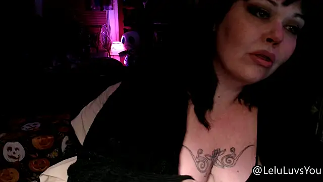 LeluLuvsYou online show from 9, 10, 2025