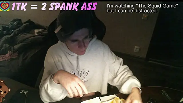 izilizi 23 online show from 19, 9, 2025