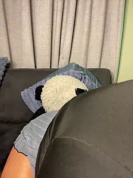 YellowHoneyDip online show from 22, 11, 2025