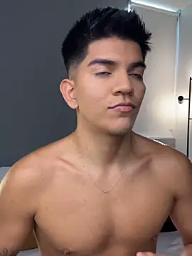 Snapshot of santiago_01 chatting on 21, 2, 2026 santiago 01 online show from 21, 2, 2026