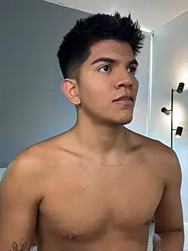 Snapshot of santiago_01 chatting on 26, 2, 2026 santiago 01 online show from 26, 2, 2026