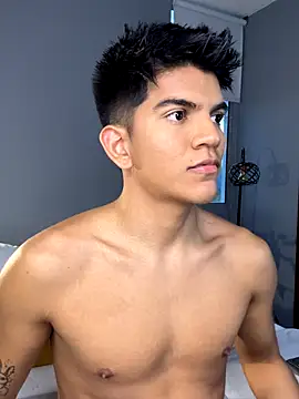 santiago 01 online show from 1, 10, 2025