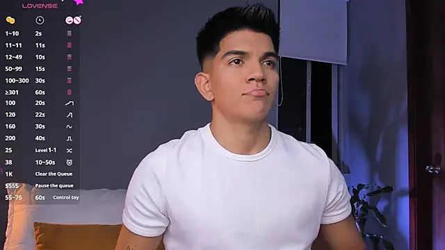 santiago 01 online show from 12, 9, 2025