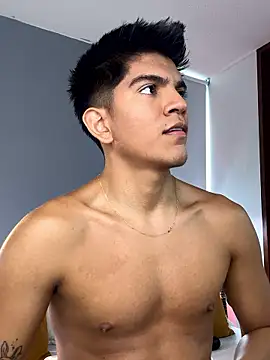 Snapshot of santiago_01 chatting on 18, 1, 2026 santiago 01 online show from 18, 1, 2026