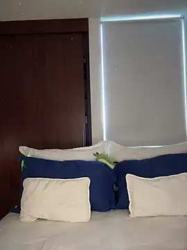 santiago 01 online show from 22, 3, 2025