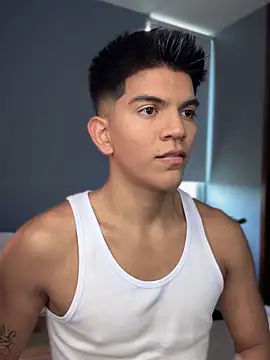 santiago 01 online show from 13, 9, 2025