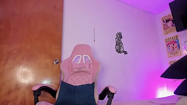 emily lady20 online show from 30, 11, 2025