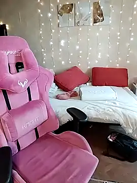 DenisHailey online show from 11, 2, 2025