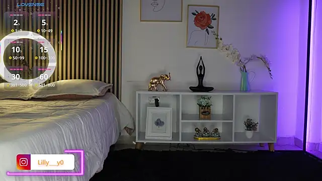 LillyDolls23 online show from 20, 9, 2025