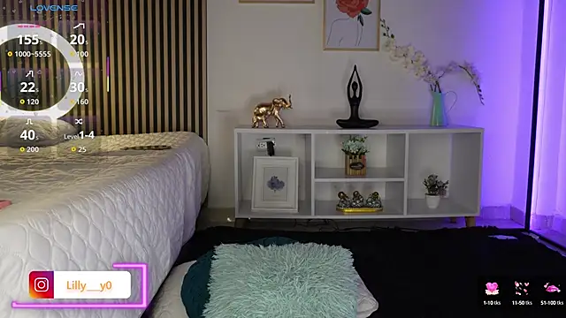 LillyDolls23 online show from 12, 9, 2025