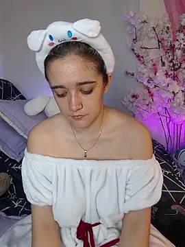 NaomiShimizu online show from 15, 11, 2025