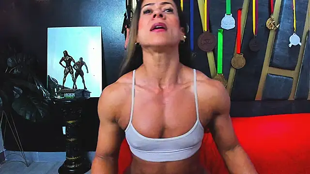 Khloe Rossich online show from 6, 2, 2026