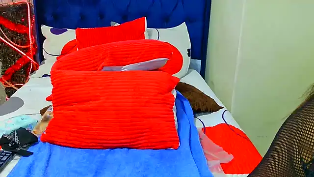 THESHORTQUEEN online show from 9, 1, 2026