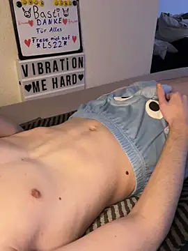 secret dream415 online show from 26, 2, 2025