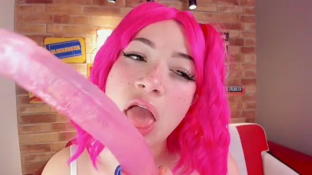 miss  pamela online show from 19, 9, 2025