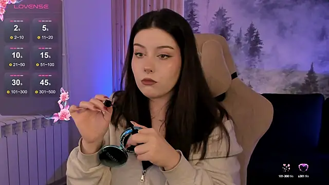 CoralineKeyns online show from 25, 9, 2025