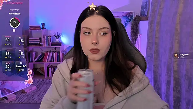 CoralineKeyns online show from 13, 10, 2025