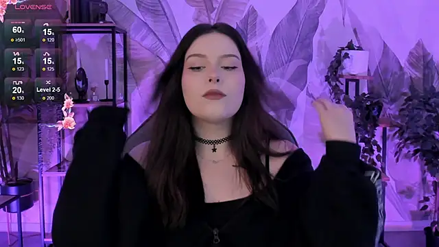 CoralineKeyns online show from 24, 10, 2025