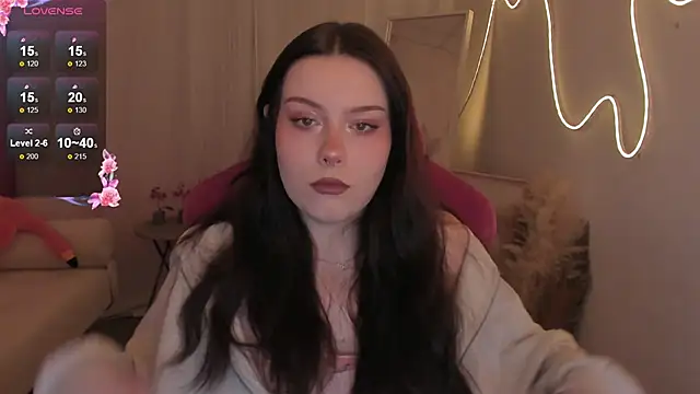 CoralineKeyns online show from 11, 3, 2026