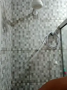 Nicolaskribeiro online show from 3, 11, 2025