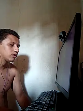 Nicolaskribeiro online show from 1, 4, 2026