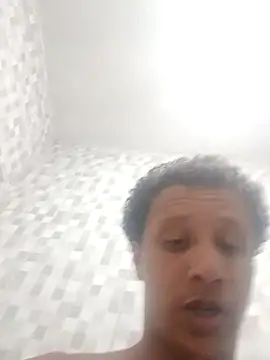 Nicolaskribeiro online show from 16, 10, 2025