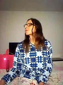 Cameron puppy online show from 1, 10, 2025