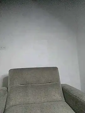 Cameron puppy online show from 15, 12, 2025