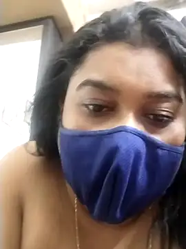 Snapshot of indianlisa5 chatting on 22, 9, 2025 indianlisa5 online show from 22, 9, 2025