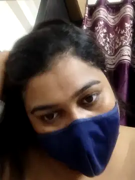 Snapshot of indianlisa5 chatting on 15, 6, 2026 indianlisa5 online show from 15, 6, 2026