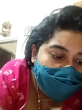 Snapshot of indianlisa5 chatting on 15, 2, 2025 indianlisa5 online show from 15, 2, 2025