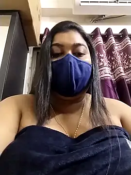 Snapshot of indianlisa5 chatting on 18, 9, 2025 indianlisa5 online show from 18, 9, 2025