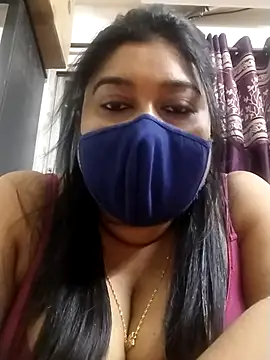 Snapshot of indianlisa5 chatting on 12, 10, 2025 indianlisa5 online show from 12, 10, 2025