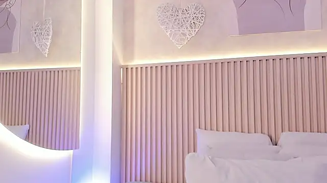 daiana curly online show from 17, 10, 2025