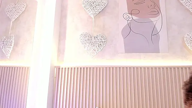 daiana curly online show from 17, 9, 2025