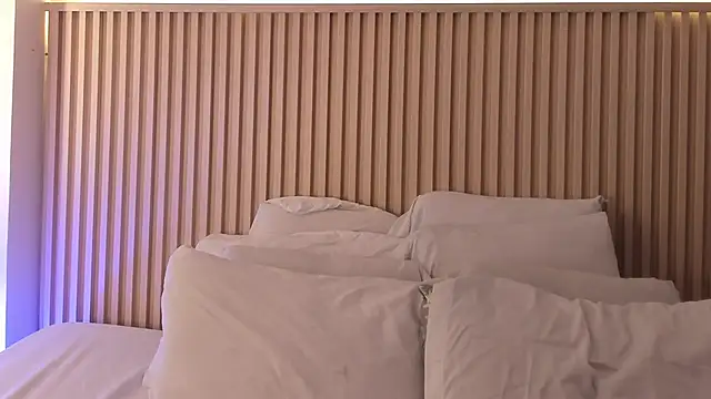 daiana curly online show from 13, 10, 2025